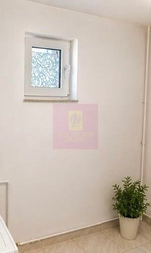 GIURGIU - SE VINDE CASA (5 CAM) COM. ROATA DE JOS