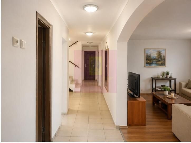 GIURGIU - SE VINDE CASA (5 CAM) COM. ROATA DE JOS